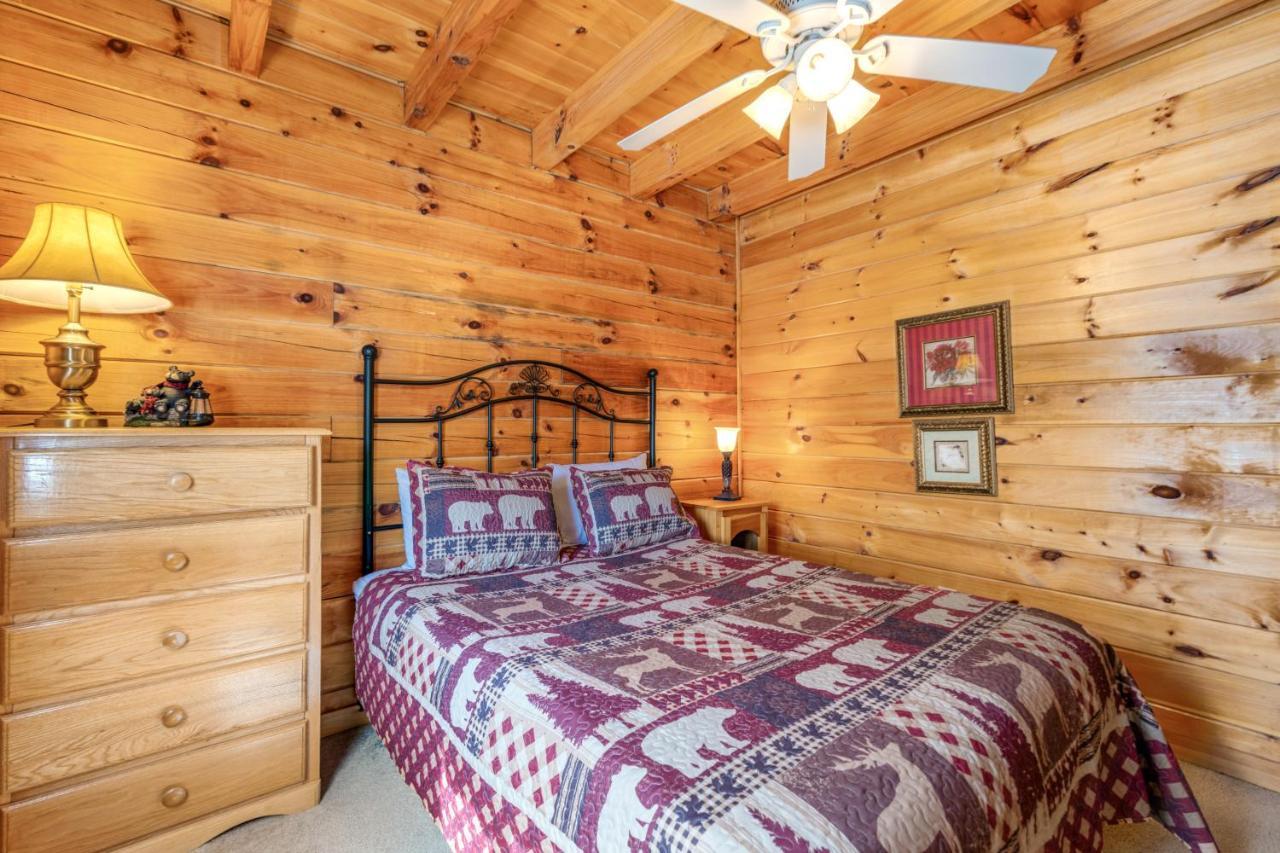 Villa Papaw'S Bear Den Pigeon Forge Exterior foto